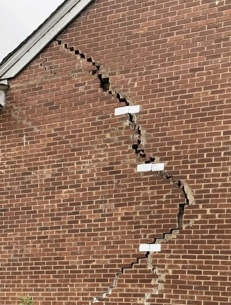 Step-Cracking